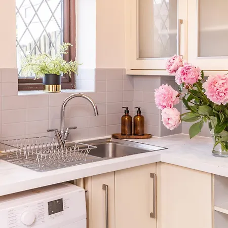Luxury House, Sleeps 6 People - 10 Mins From Solihull Nec, Bhx Airport, World Holiday home