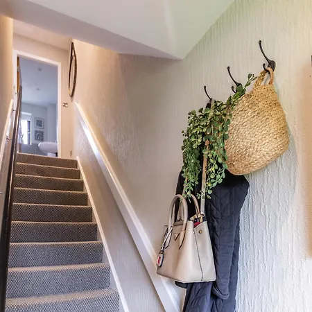 Luxury House, Sleeps 6 People - 10 Mins From Solihull Nec, Bhx Airport, World Holiday home